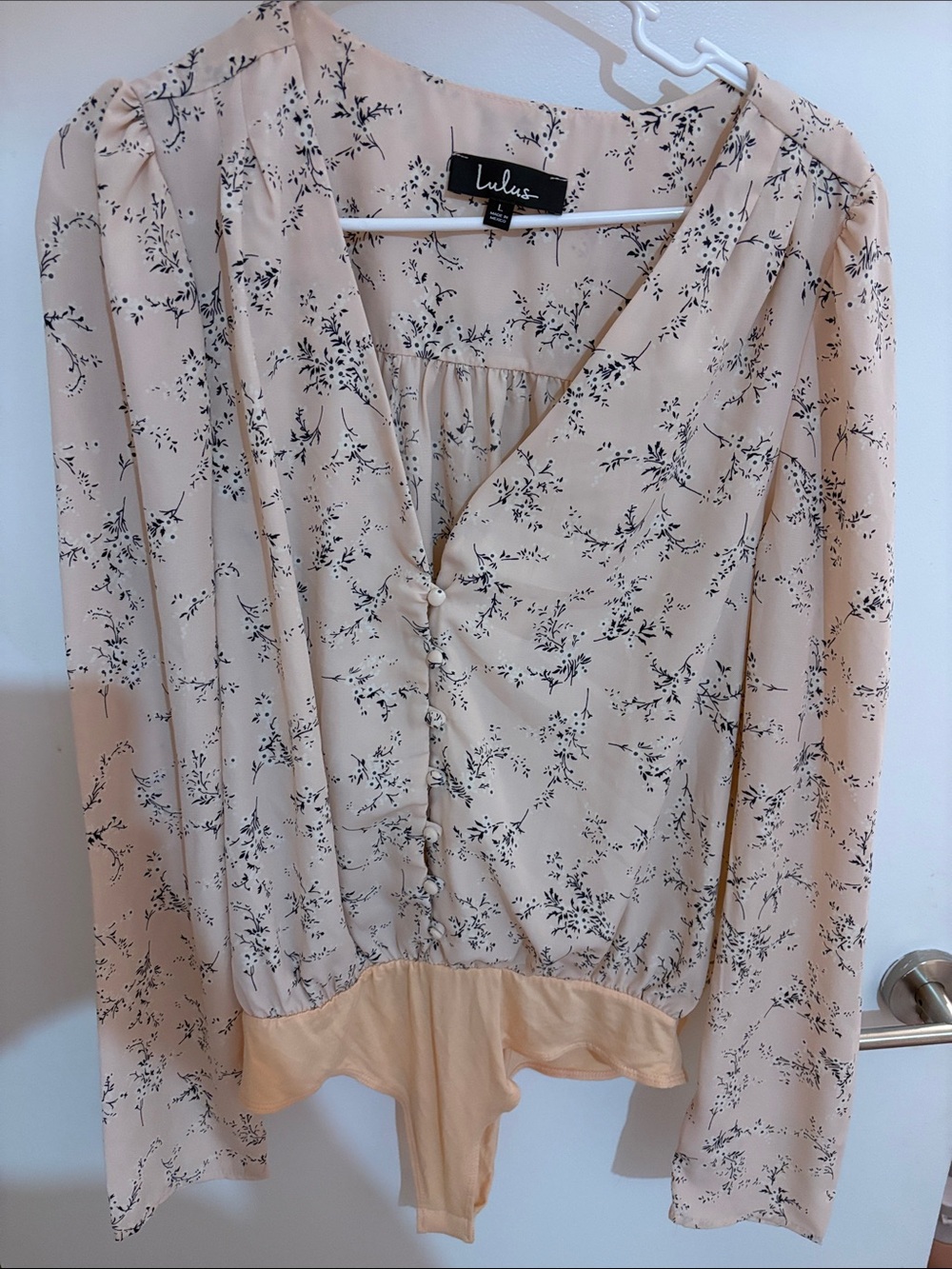 Lulu's Peach Floral Button-Front V-Neck Blouse